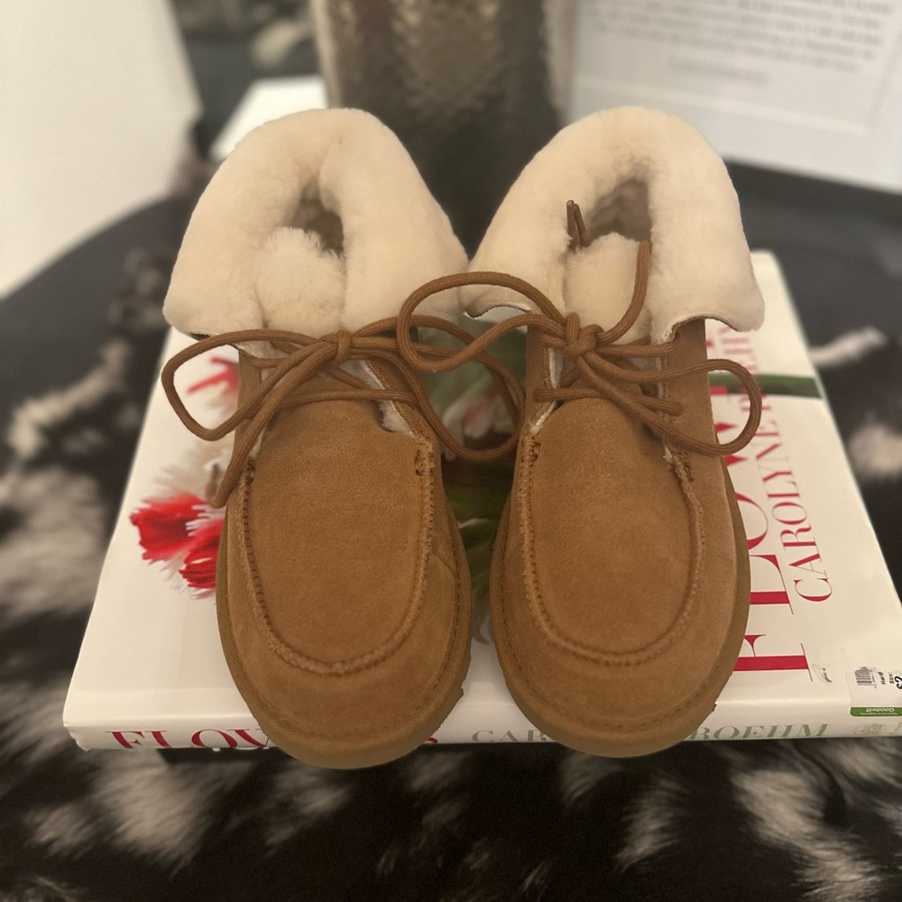 Ugg Diara Suede Bootie